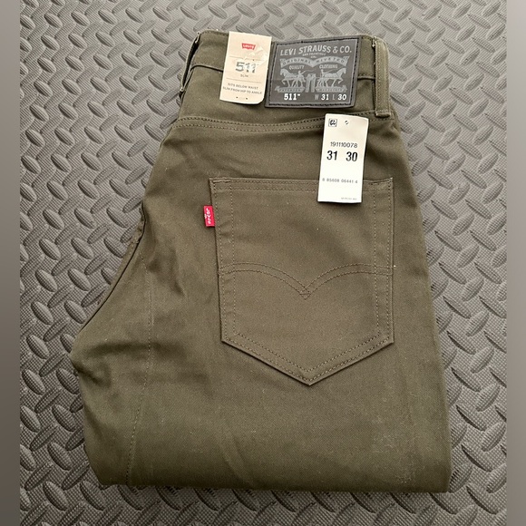 New Levi’s Commuter Jeans 31 X 30 Army Green Scotchlite Reflective U-lock Holder - Picture 3 of 8